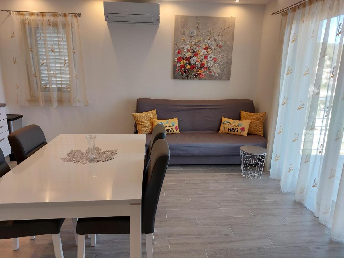 Holiday Home Kate Vis Exterior foto
